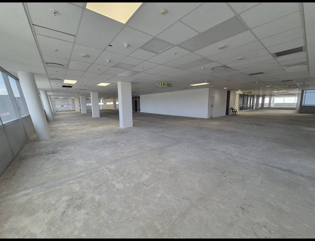 695M² OFFICE TO LET IN SANDTON CENTRAL